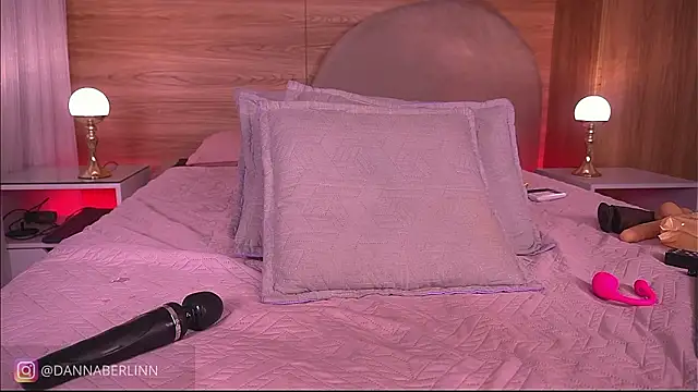 danna_berlin_ live XXX chat