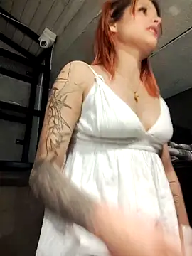 Cataleya_16's Live XXX Chat