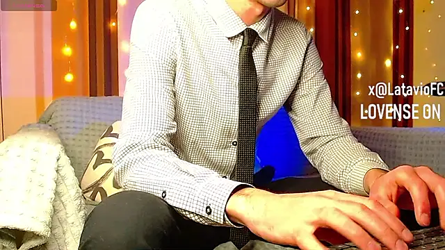 Midnighter_ Live XXX-chat