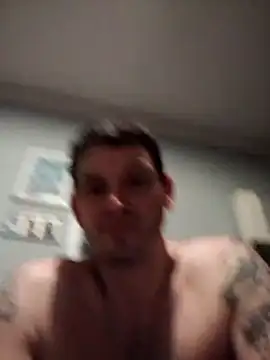 Hixxy_1025 élő XXX-chatje