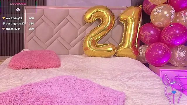 Онлайн чат XXX MiaaFarrel