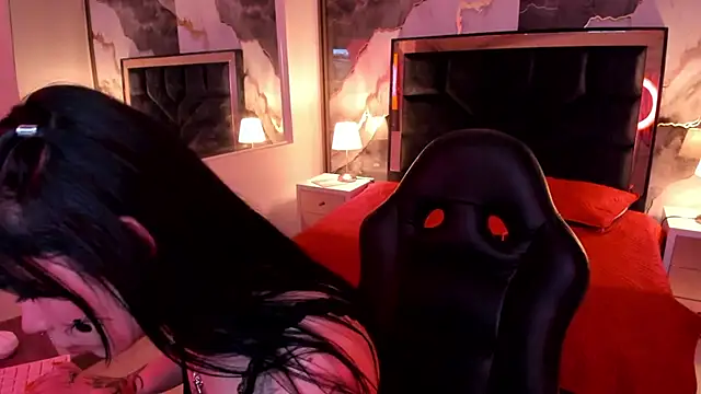 دردشة SusanVilla الجنسية المباشرة