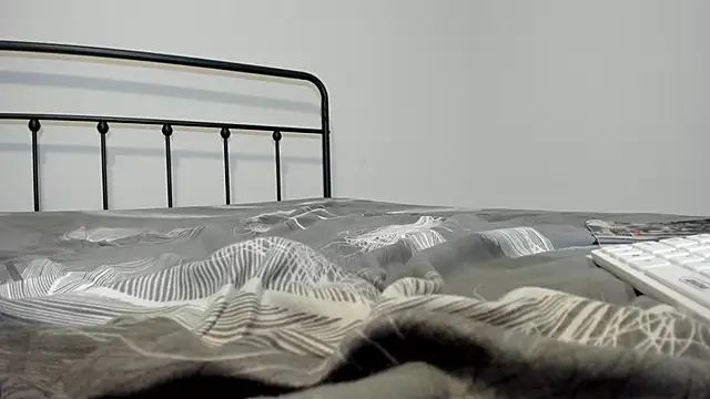 Angell-Sky Live XXX Chat