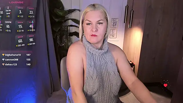 Онлайн чат XXX YolandaKiss