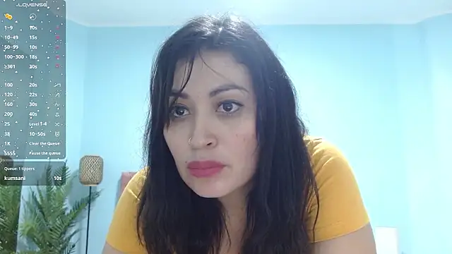 Chat XXX Live sophia_hadid