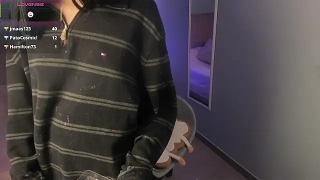 دردشة ela_petit الجنسية المباشرة