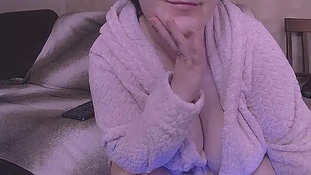 SoftLia's Live XXX Chat