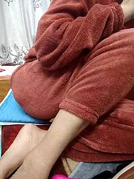 Haralushiaaa 现场XXX聊天