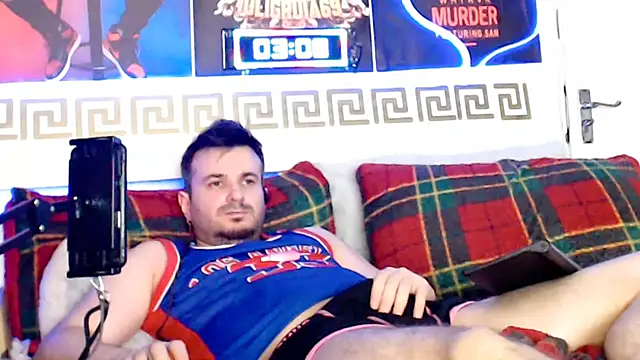 FuckToyBoy69 élő XXX-chatje