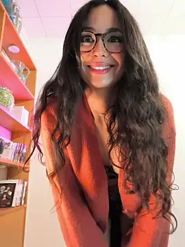 Naughty-Jessie's Live XXX Chat