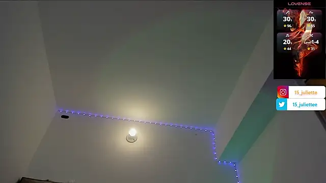 kristy_calderon élő XXX-chatje