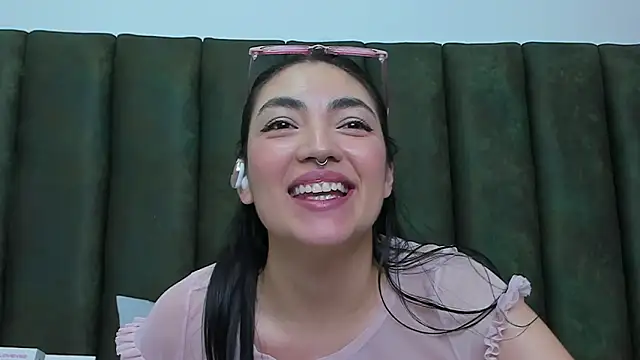 Chat XXX Live ThailyCherry