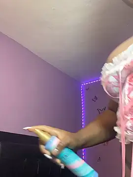 DILAY_XXX Chat XXX in diretta