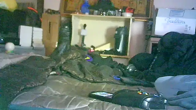 ON3YOULLN3VER_FIR3 Adlı Modelin Canlı XXX Sohbeti