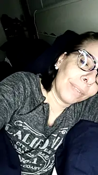 Ginevra_75 élő XXX-chatje