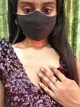 Aanya_hotty Chat XXX in diretta