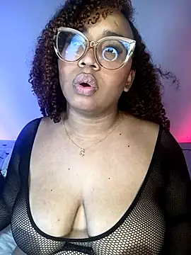 milee_baby Chat XXX in diretta