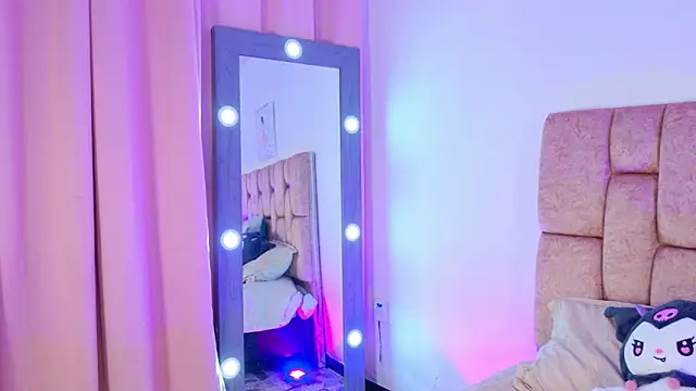 Chatroom XXX en direct de LolaYun