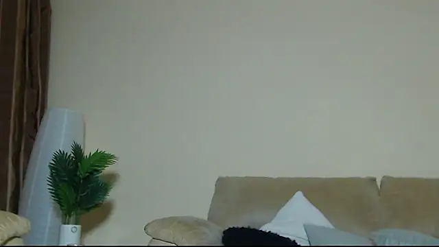 AnneSins élő XXX-chatje