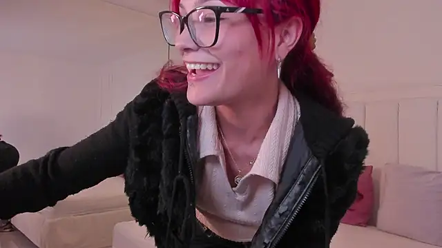 Chat XXX Live mae_lyra