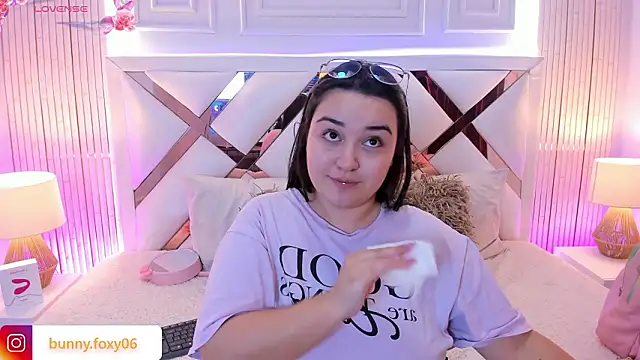 foxybunny élő XXX-chatje