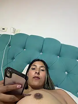 Cami_Leon2のライブXXXチャット