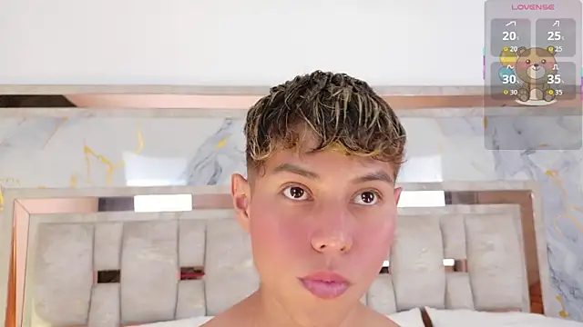 Little_liam's Live XXX Chat