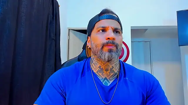 JoshRigby's Live XXX Chat