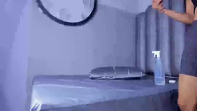 pitufa- élő XXX-chatje