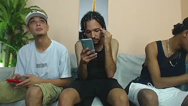 TheWolfpack_ Live XXX-Chat