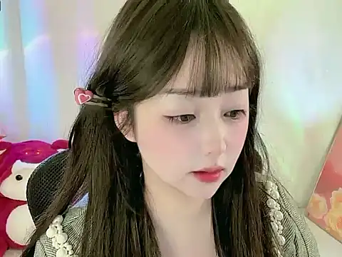 CLaire-5's Live XXX Chat