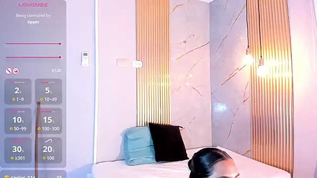 AlanaBlair_ Webcam-Show