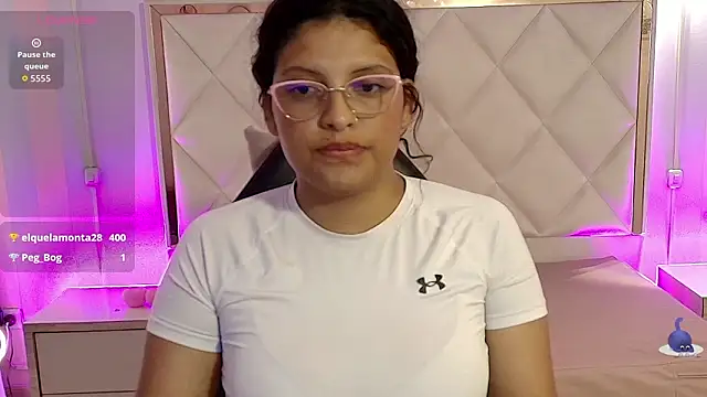 TATTI_TAY Chat XXX in diretta