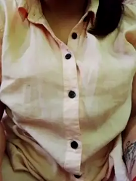 Zoe-666 – Live XXX-chat