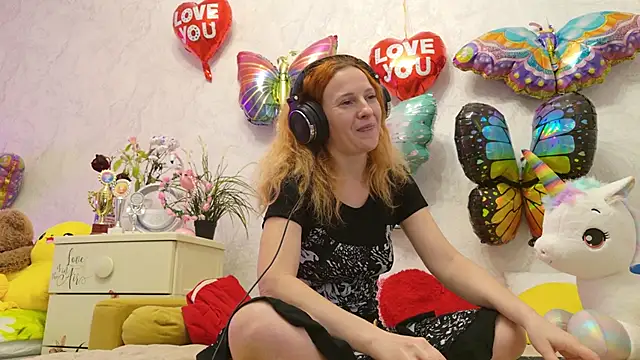 SimaGoldyn Live XXX chat