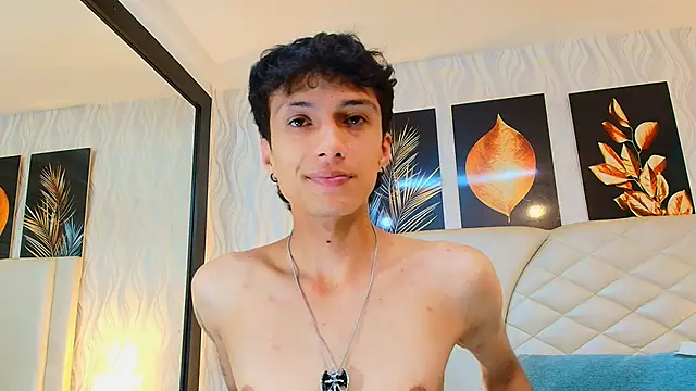 Онлайн чат XXX Lean_Portman