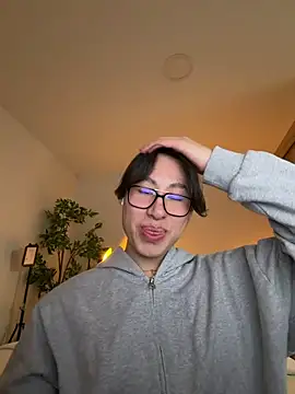 Онлайн чат XXX SrLuis18