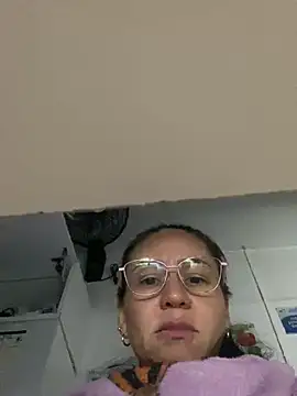 HealingHoney's Live XXX Chat