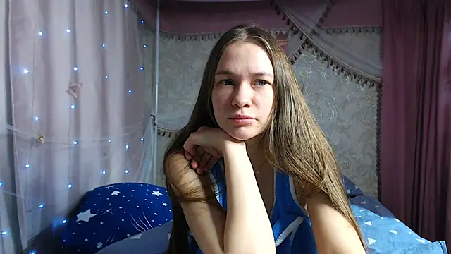leila_bambi_ élő XXX-chatje