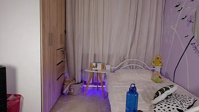 saribelcute: απευθείας συνομιλία ΧΧΧ