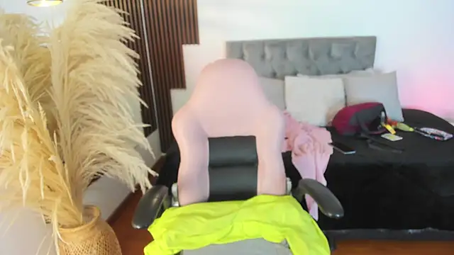 Chat +18 de Nami_sunny ao vivo