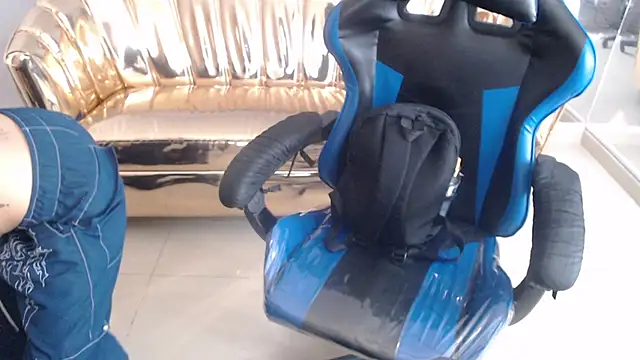 honey_torres_sub's Live XXX Chat