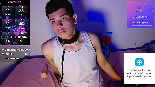 Онлайн чат XXX Santiago_Foxx