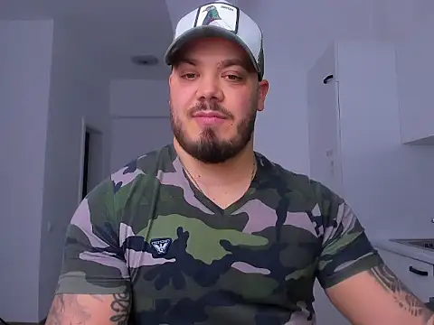 Онлайн чат XXX ZackMasterss