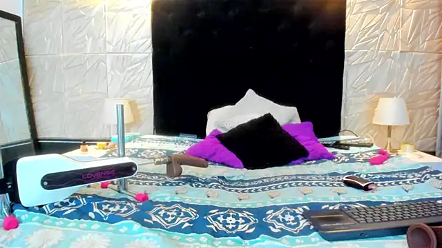 ChanelleJohnson_ 라이브 XXX 채팅