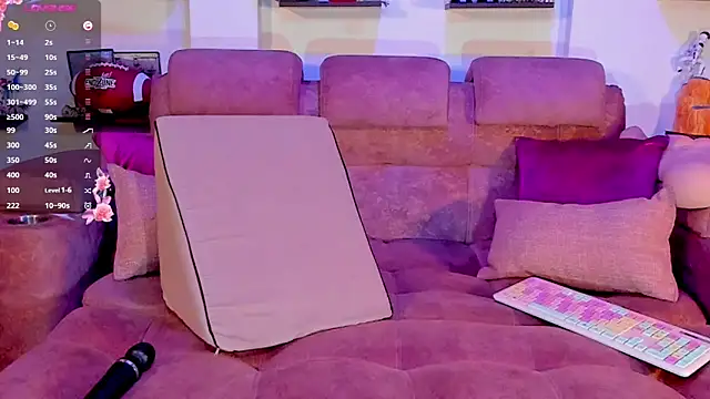 winnylove1 élő XXX-chatje