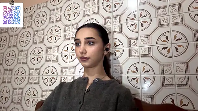 LinaMour: онлайн-секс-чат