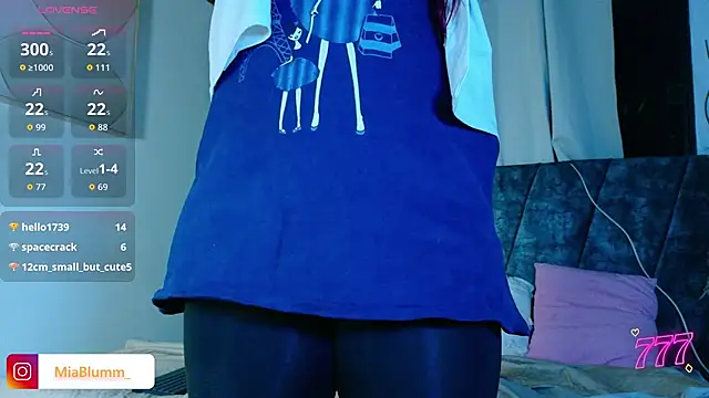 MiaBlumm_'s Live XXX Chat