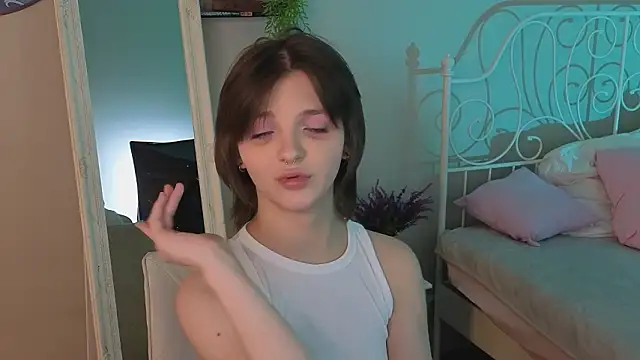 LetoriaNotley Adlı Modelin Canlı XXX Sohbeti