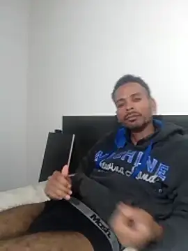 Онлайн чат XXX moreno_alpha_br